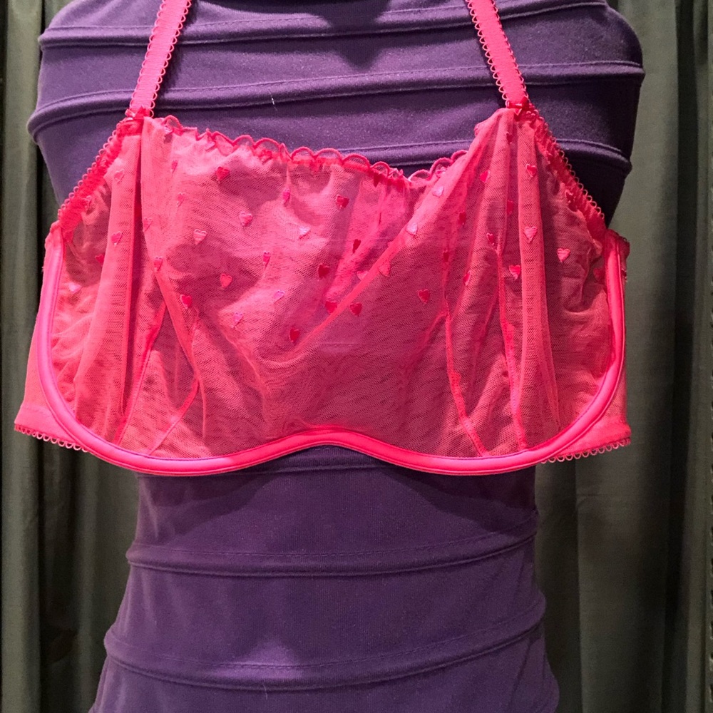 Victoria's Secret Pink - Lace Underwire Bra - Pink
